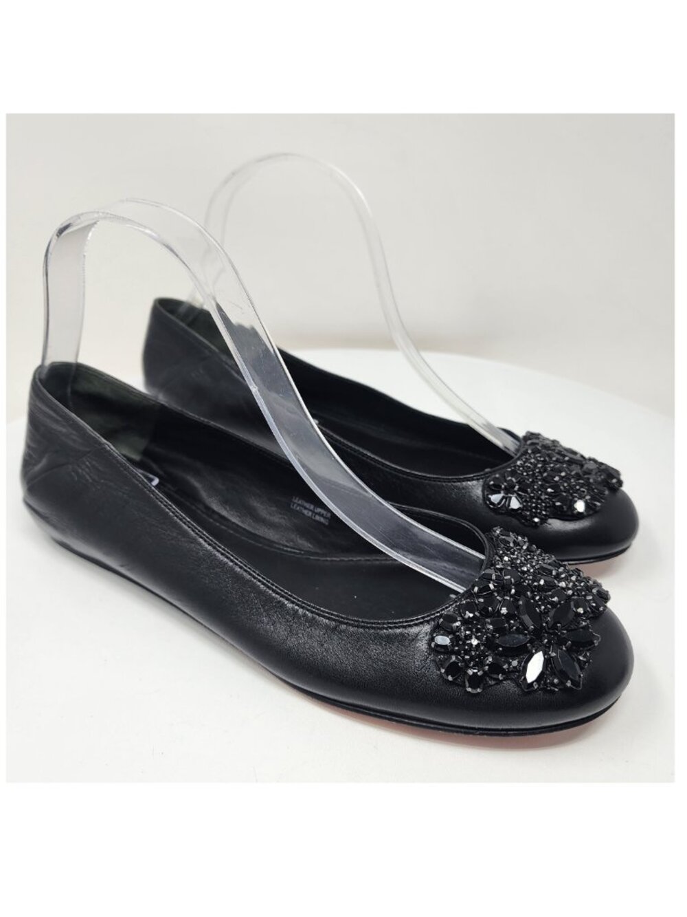 Vera Wang Lavender Lisa Flats Women 8M Black Leather Crystal Embellished